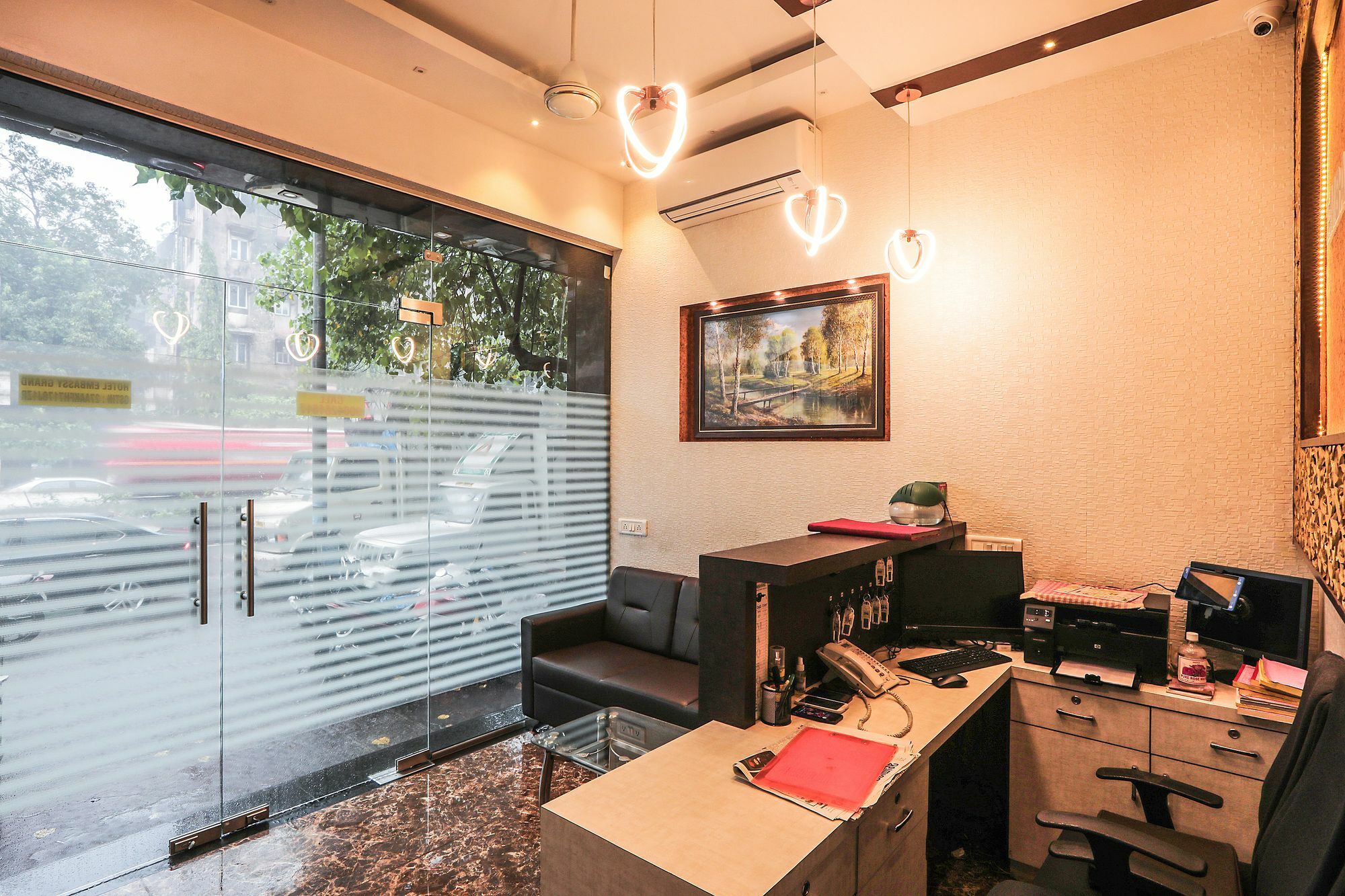 Fabexpress Embassy Grand - Nr Bkc Hotel Mumbai Exterior photo